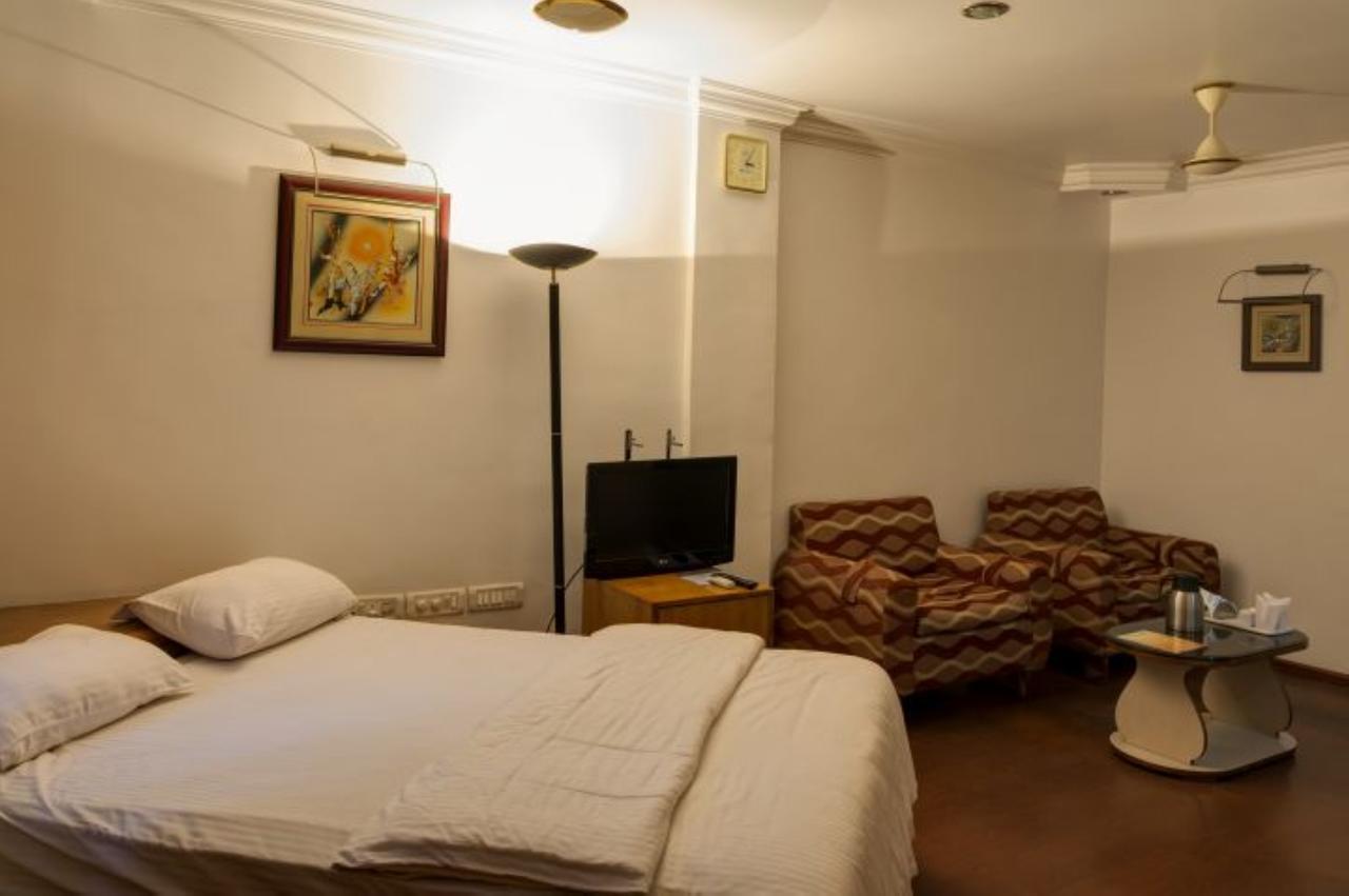Blue Diamond The Hotel Korba Bagian luar foto